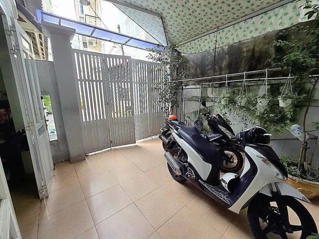 Main-Bán nhà hẻm ô tô cách biển Bãi Trước và Bãi Sau chỉ vài trăm mét-2