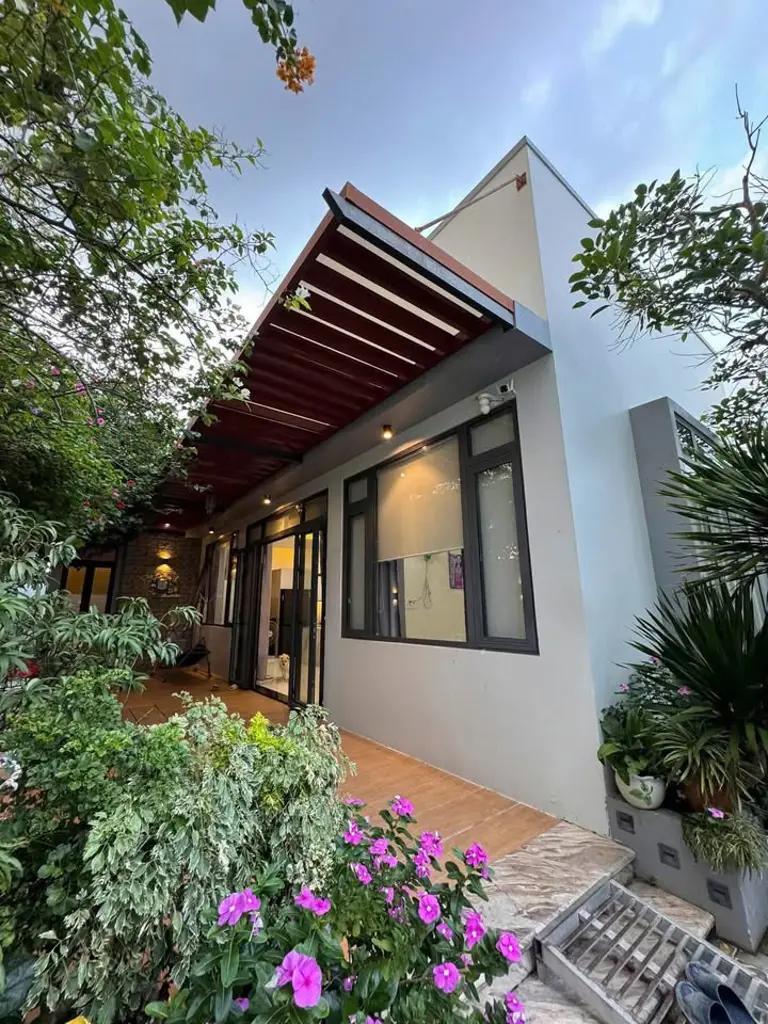 CẦN BÁN CĂN BIỆT THỰ SÂN VƯỜN MINI  GIỮA LÒNG PHAN THIẾT