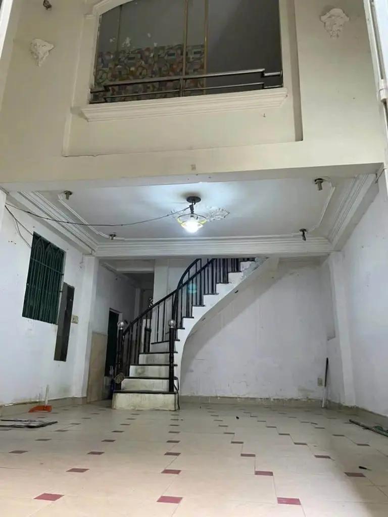 Main-Bán nhà đúc 3 tấm hẻm nhỏ đường 5D Kênh Nước Đen, Q. Bình Tân, 60m2 giá chỉ 3.6 tỷ-1