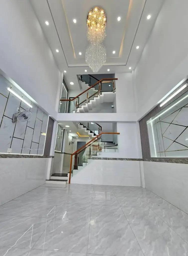 NHÀ MỚI DỌN VÔ Ở NGAY - HẺM Ô TÔ - NGANG 5M - 4 TẦNG - 2 XẸT LÊ VĂN KHƯƠNG - HIỆP THÀNH - QUẬN 12 - GIÁ 5.58