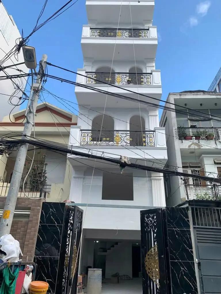 Bán căn hộ DV mặt tiền Nguyễn Thượng Hiền, P5, Bình Thạnh