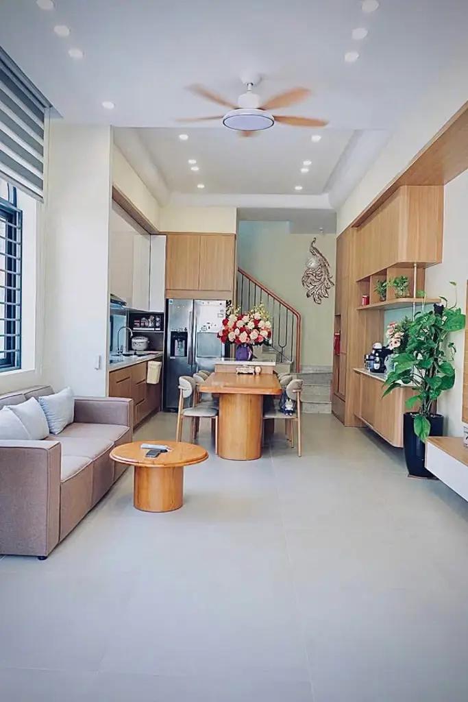 Bán nhà đẹp hẻm ô tô đường Lê Hồng Phong - P7 - TP Vũng Tàu