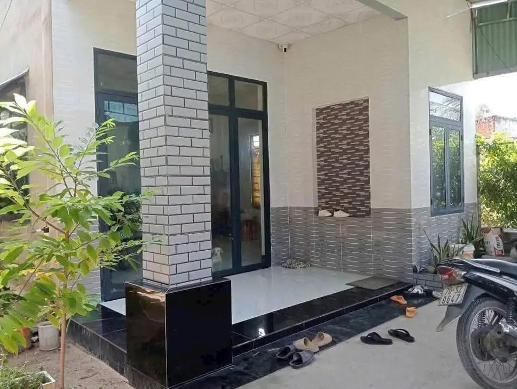 Main-nhà đẹp xây ở kiên cố 4 phòng ngủ ở Bàu Năng, DMC-0