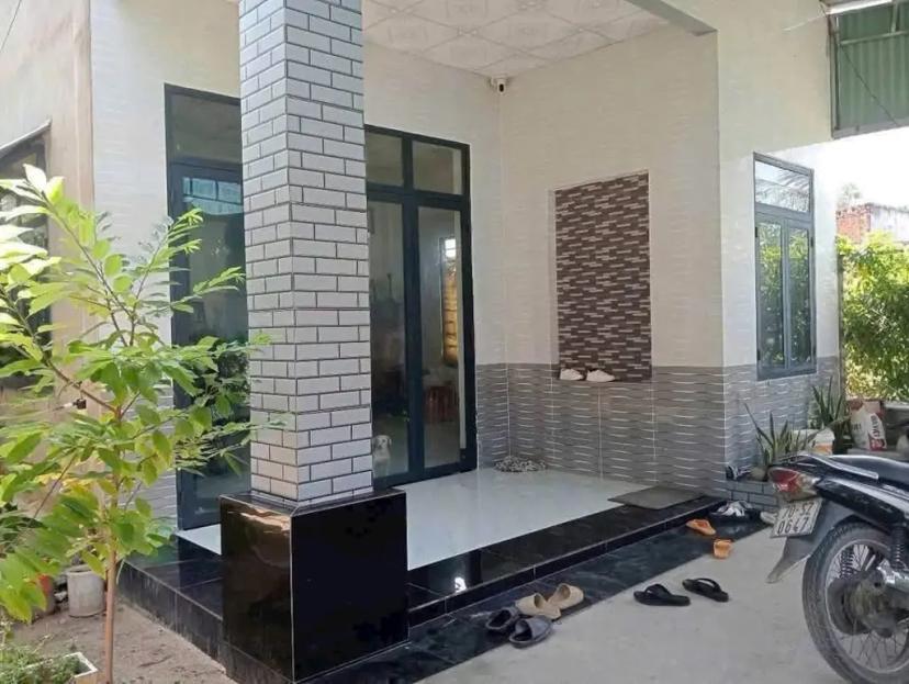 nhà đẹp xây ở kiên cố 4 phòng ngủ ở Bàu Năng, DMC