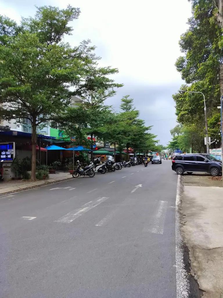 Main-BÁN NHÀ 2 LẦU 1 TRỆT KHU VIP LONG CHÂU, MẶT TIỀN ĐƯỜNG NGUYỄN BẢO ĐỨC, ĐOẠN SẦM UẤT CAFFE VÀ SPAR-1
