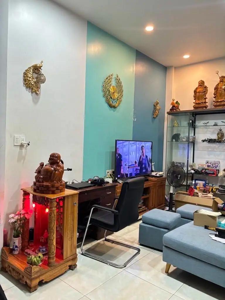 NHÀ SÁT HẺM XE TẢI – XÔ VIẾT NGHỆ TĨNH – 3 TẦNG – 52M2 – 4PN – 6.8 TỶ