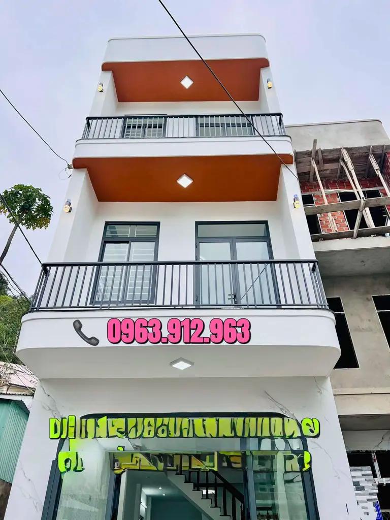 NHÀ 3 MÊ ĐẸP LUNG LINH – CÓ PHÒNG NGỦ TẦNG TRỆT CHO NGƯỜI LỚN TUỔI