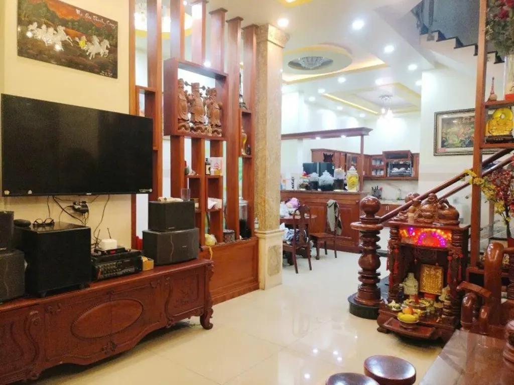 Main-QUẬN 12 - NHỈNH 8 TỶ – NHÀ 150M2 – HẺM XE TẢI – CÁCH MẶT TIỀN 50M – CHỈ 8.7 TỶ-1
