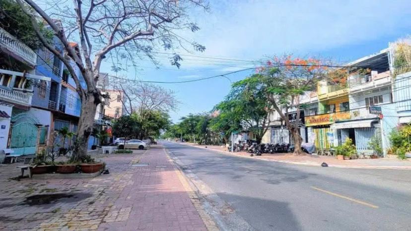Bán nhà MT Nguyễn Thiện Thuật - Thắng Nhất