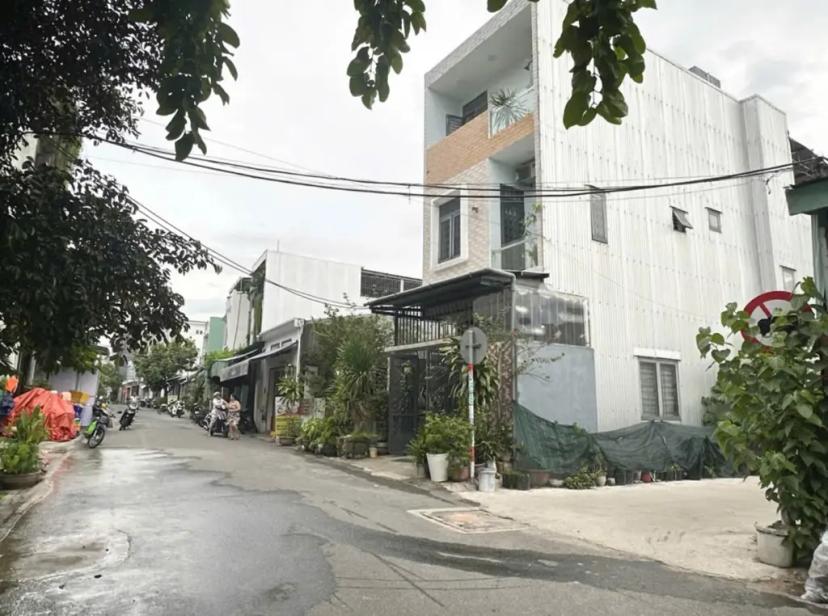 Hàng hiếm – Lô đất 4 mặt tiền – 180m2 – Khuê Mỹ, Ngũ Hành Sơn – Hơn 10 tỷ xíu