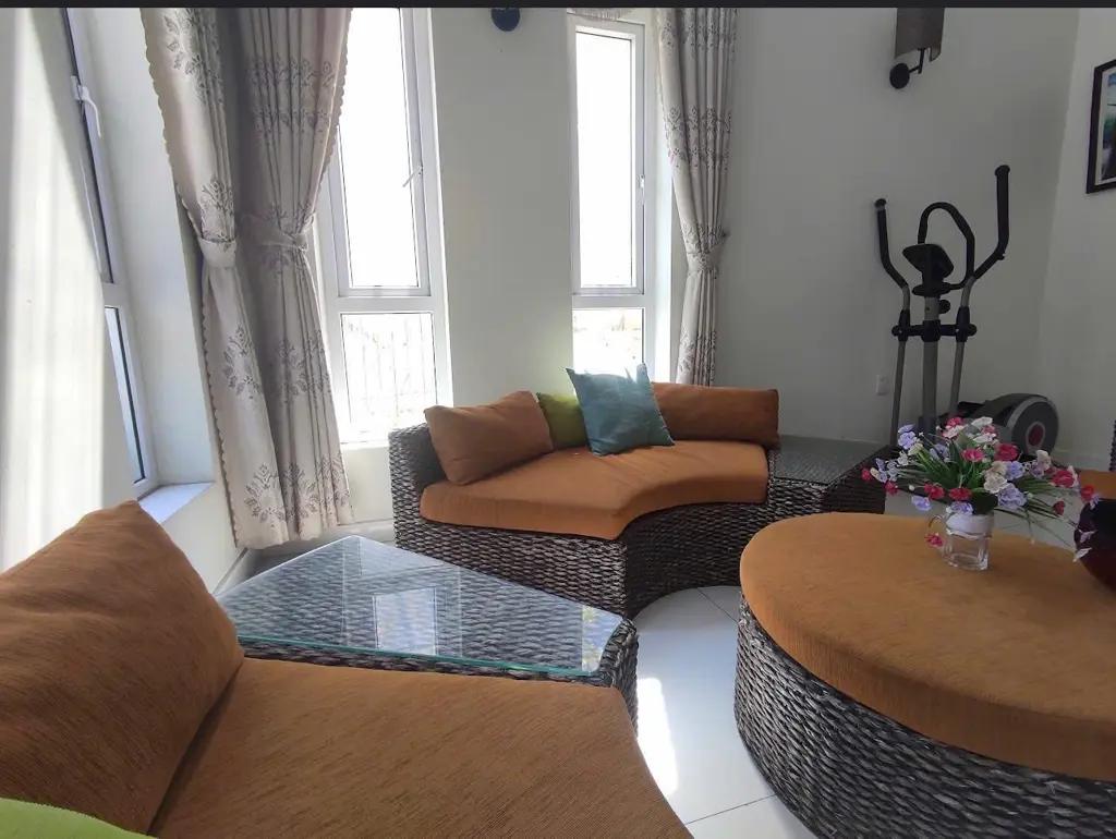 Main-Bán Nhà Phố 1 Trệt 3 Lầu Hẻm 178 Đường Trần Phú-1