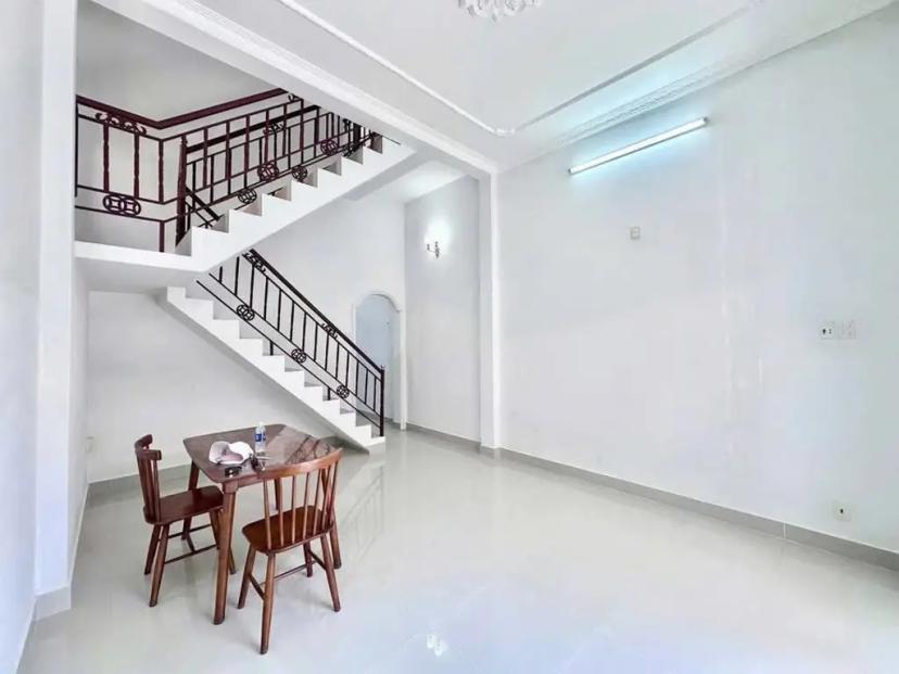 Bán Nhà mới đẹp đường Lương Văn Can, P2, Trung Tâm Vũng Tàu