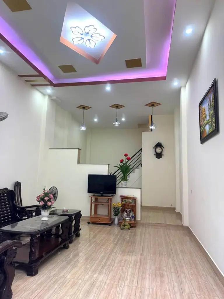 Main-Bán nhà mới 1 trệt 1 lầu hẻm Nguyễn Tri Phương, P.7, TP. Vũng Tàu-1