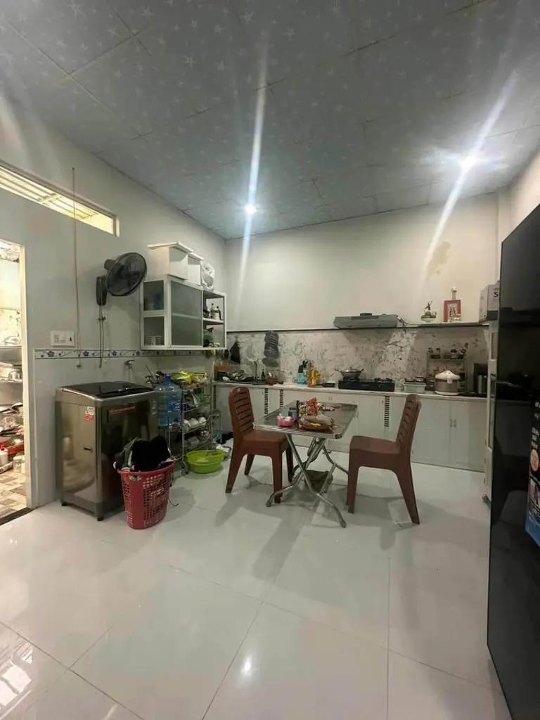 Main-BÁN NHÀ CẤP 4 - MẶT TIỀN NHỰA - THỔ CƯ - SỔ HỒNG RIÊNG - GẦN BỜ HỒ VĂN THÁNH-4
