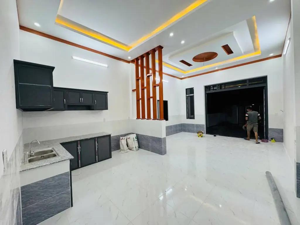 Main-Nhà cấp 4 hướng Tây thuộc P. Thới Hoà, Bến Cát-2