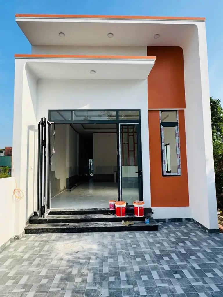 Nhà cấp 4 hướng Tây thuộc P. Thới Hoà, Bến Cát