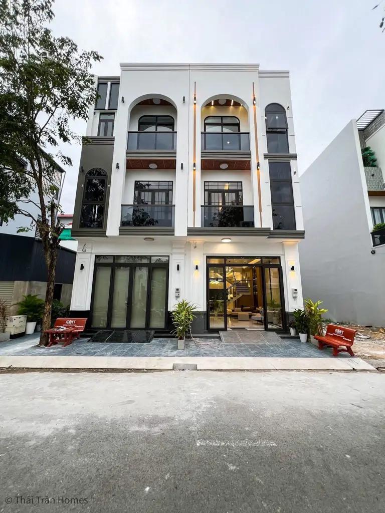2 CĂN NHÀ 2 LẦU FULL NỘI THẤT ĐƯỜNG SỐ 5 KDC VĂN HOÁ TÂY ĐÔ CẦN THƠ