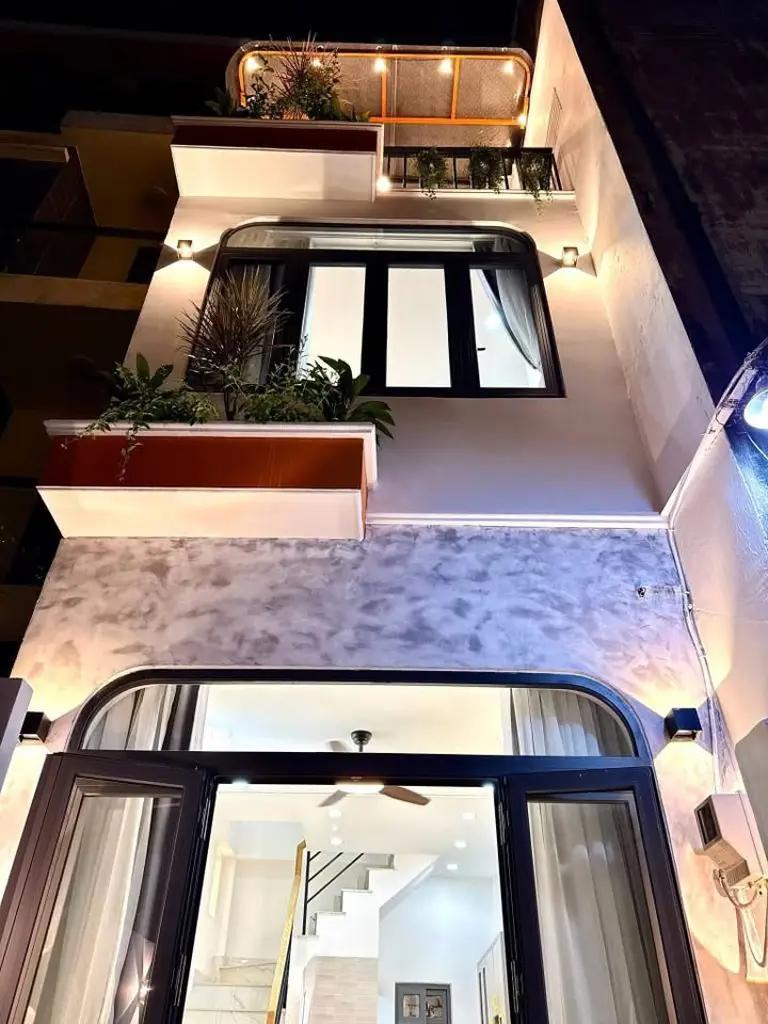 SIÊU PHẨM HIẾM CÓ • VỊ TRÍ VIP • PHƯỜNG 1,  GÒ VẤP