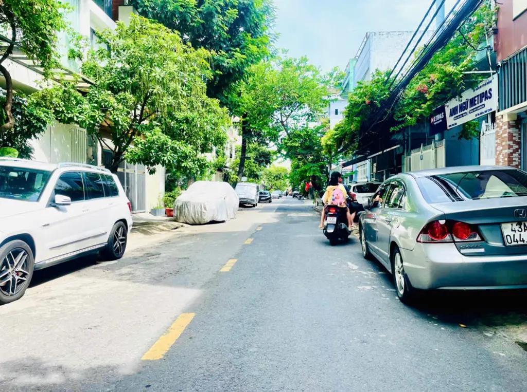 Main-Siêu phẩm DÒNG TIỀN – Trung Tâm TP, cảnh Sân Bay – Tòa nhà 4 – giá chỉ 17,8 tỷ-2