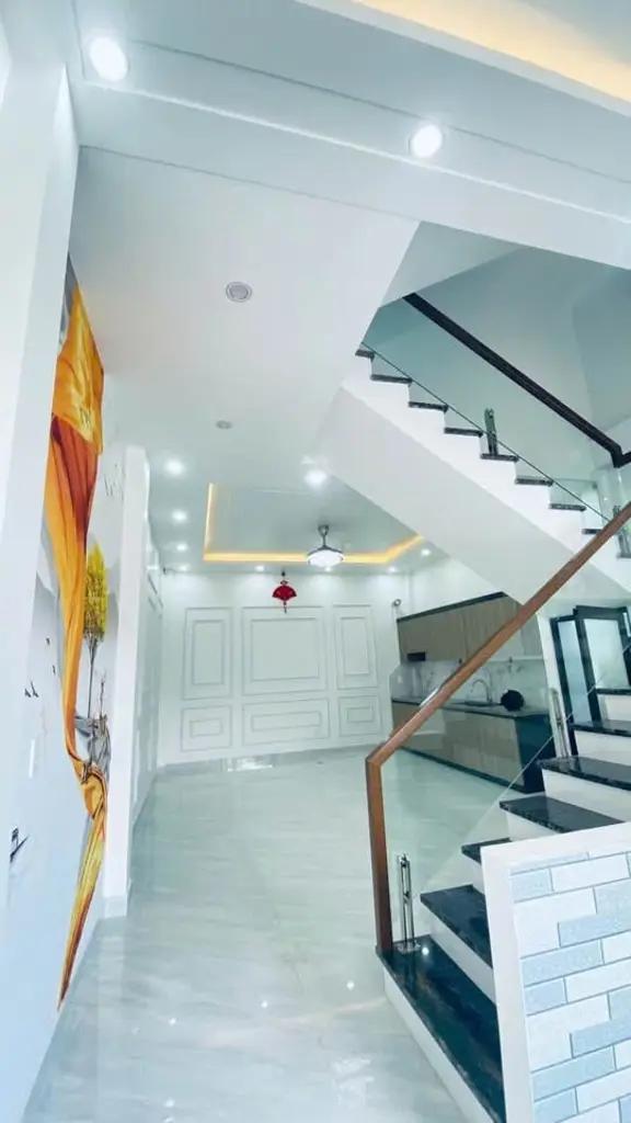 Chủ gửi bán căn 3 tầng độc lập tại kiều trung, Hồng Thái, An Dương