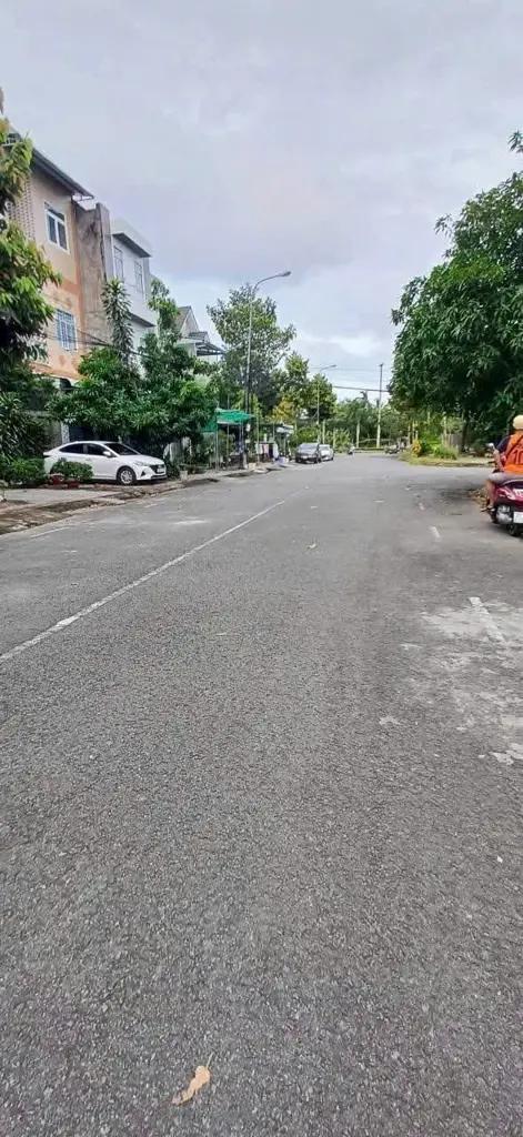 NỀN KDC BÌNH NHỰT 12A8 - P. LONG HÒA - Q. BÌNH THUỶ