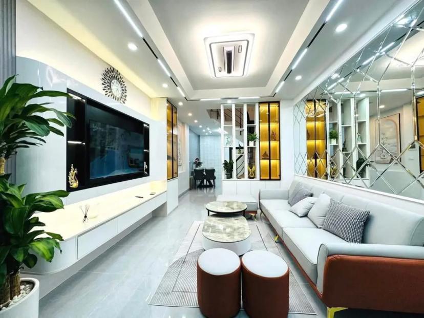 TRƯỜNG SA, BÌNH THẠNH - NHÀ ĐẸP 3 TẦNG FULL NỘI THẤT - 60M2 - 4 TỶ 200