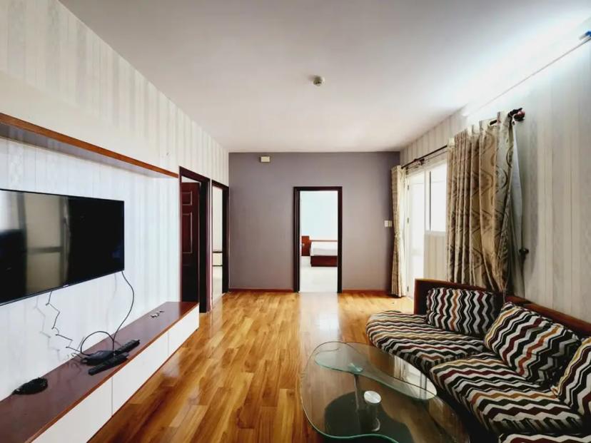 Cho thuê căn hộ chung cư OSC Land, tầng cao view trực diện biển Bãi Sau và hồ Bàu Sen