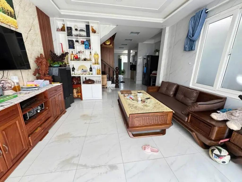 Main-Cần bán căn nhà mới đẹp góc 2 mặt tiền nhựa Võ Hữu, P. Phú Thuỷ, TP.Phan Thiết-1