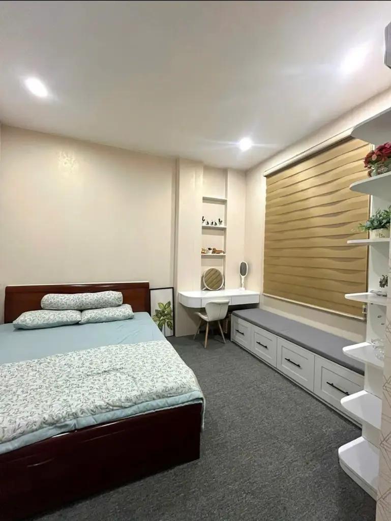 Main-BÁN NHÀ 3 TẦNG - FULL CÔNG NĂNG - KHU VỰC TRUNG TÂM TP ĐÀ NẴNG-2