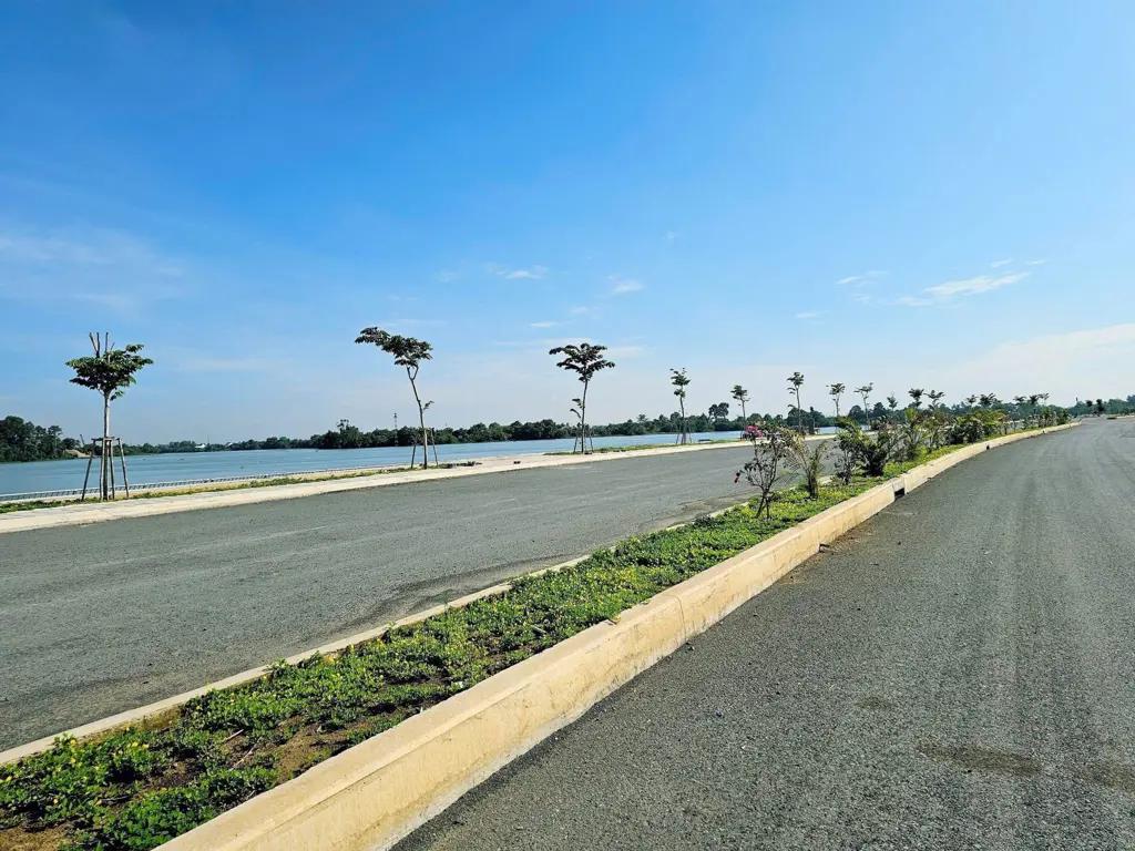 Main-BIỆT THỰ ĐƯỜNG VEN SÔNG BỬU LONG-7