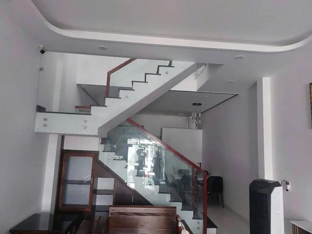 Main-Bán gấp nhà mặt tiền đường Phan Văn Lại, Phường 6, TP Tân An, Long An-1