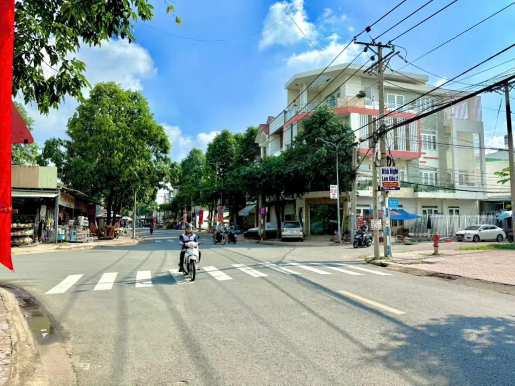Main-NHÀ VIP N4 - KHU DÂN CƯ BỬU LONG Kế bên Trường Song Ngữ Lạc Hồng-1