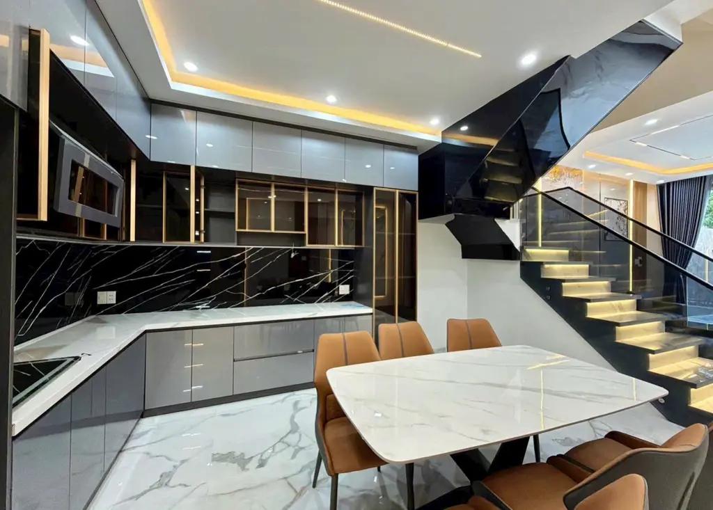 Main-🏡 BÁN NHÀ 3 TẦNG HÒA XUÂN – NHÀ ĐẸP, GIÁ 6,7 TỶ-1