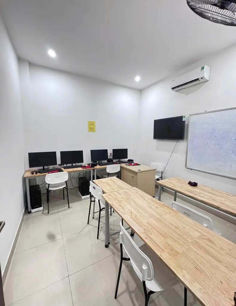 Main-NHÀ MẶT PHỐ ĐA MẶN 3 – 3.5 TẦNG – 6 PHÒNG NGỦ – GIÁ CHỈ 7.85 TỶ!-3