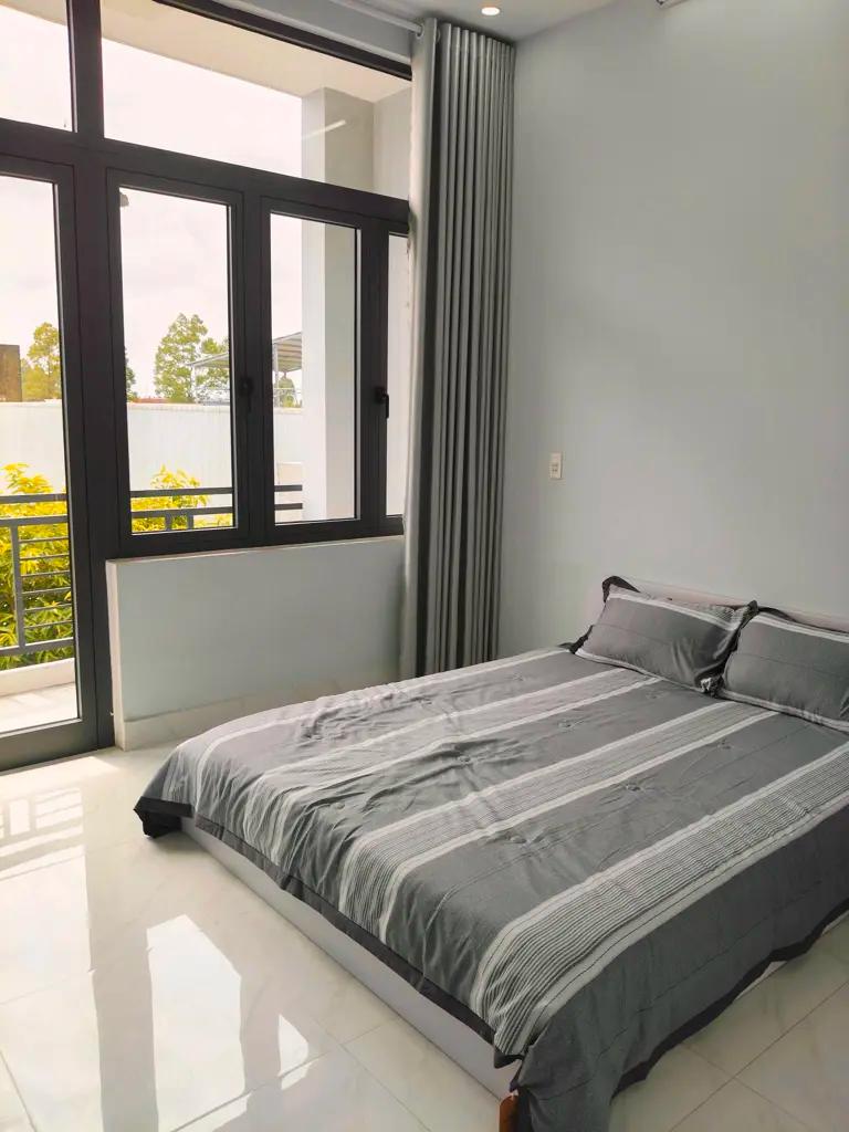Main-🏆Bán nhà 2MK 3 Tầng đường Trần Thái Tông, dt46m2 Giá 4ty5 tl nhẹ-1