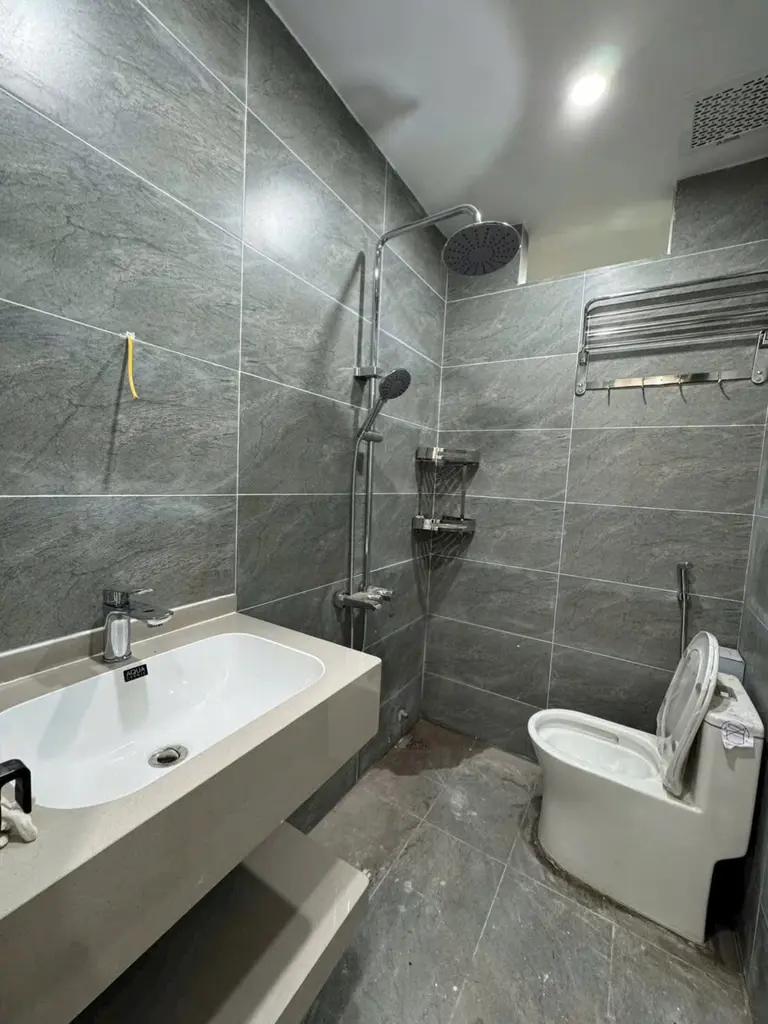 Main-CHUNG CƯ N02TRẦN QUÝ KIÊN _TẦNG ĐẸP giá 6,6tỷ • Diện tích 63m2 3ngủ 2wc-4