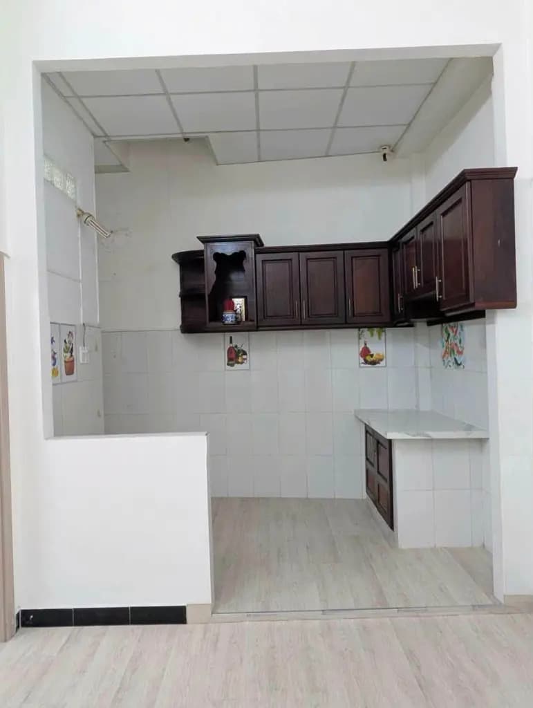 Main-Căn nhà SIÊU VỊ TRÍ - Sát mặt tiền Nguyễn Văn Lượng - bề ngang rộng đến 7,1m - DT 102m2 - đúc 4 tấm-4
