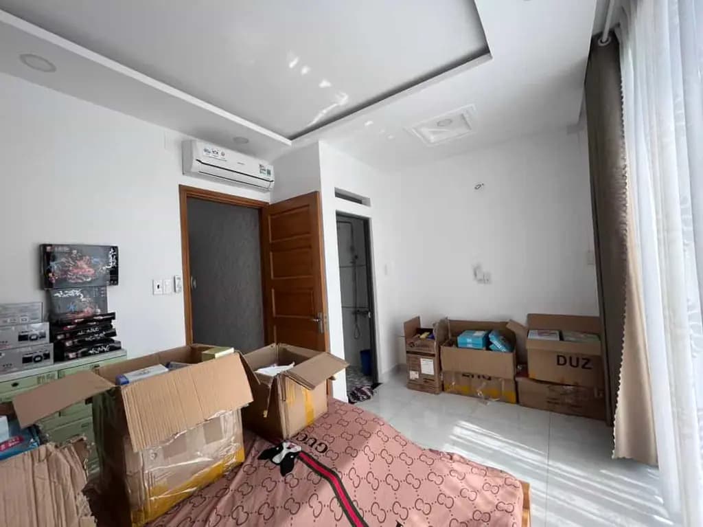 Main-CHO THUÊ NHÀ NGUYÊN CĂN CHÍNH CHỦ, 4PN + 5WC, 4,5x12, NT CƠ BẢN-4