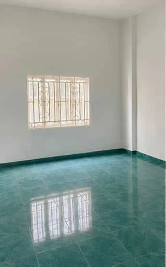 NGUYÊN CĂN KHU BÊN SÔNG GIGAMALL, TRẸT 1 LẦU 2PN,  HẺM XE HƠI,GIÁ 12TR