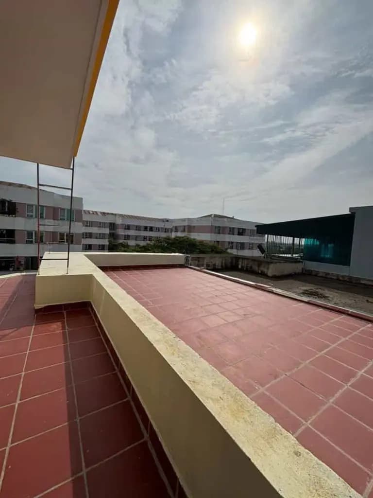 Main-Cho thuê nhà 6 tầng 180m2 3 mặt tiền phố Lý Thánh Tông, Trâu Quỳ, Gia Lâm vỉa hè 7.5m-2