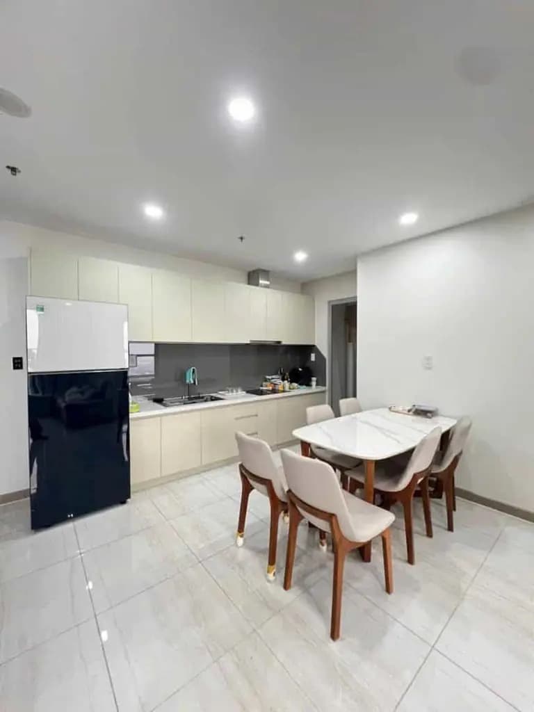Main-CẦN BÁN GẮP căn hộ KHÁNH HỘI 1 Q.4, 3.2 tỷ, 82m2, 2PN 2WC, nội thất cơ bản, thoáng mát, SHR-2