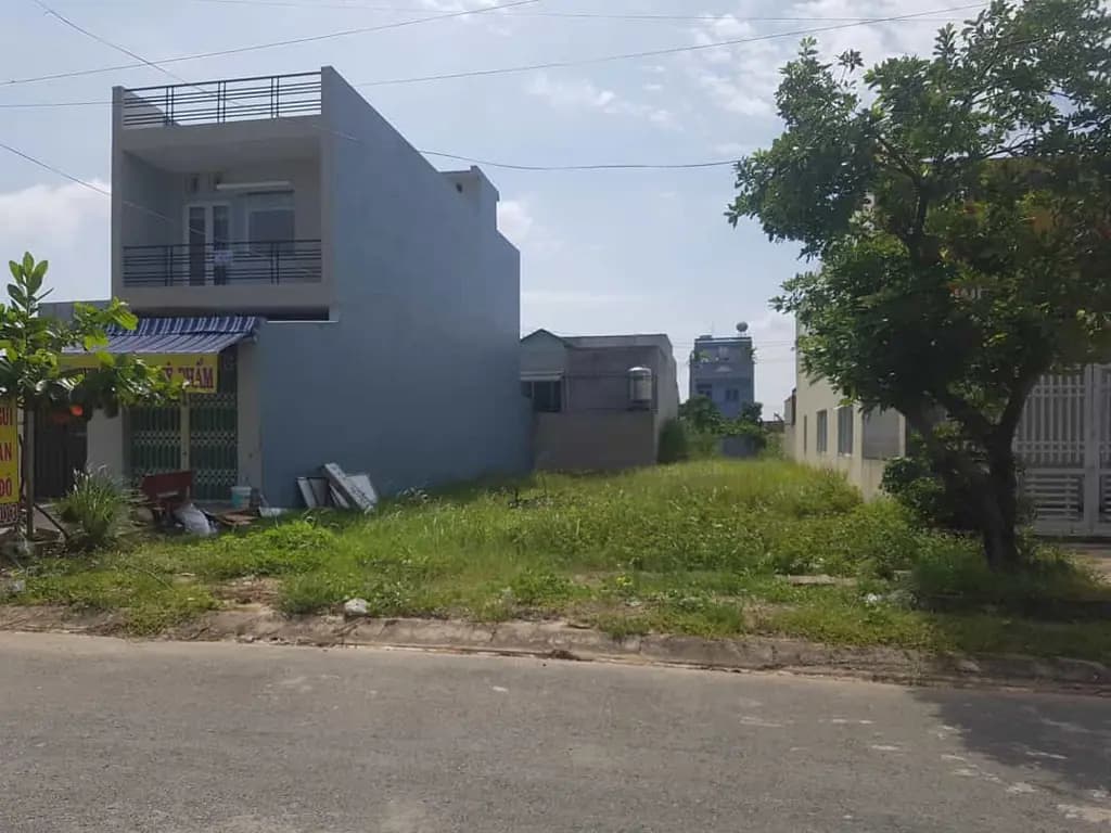 Em bán lô đất 100m2 phân lô ô tô 2 đầu gần FPT, ĐHQG Giá Chỉ Cần 2,5 Tỷ