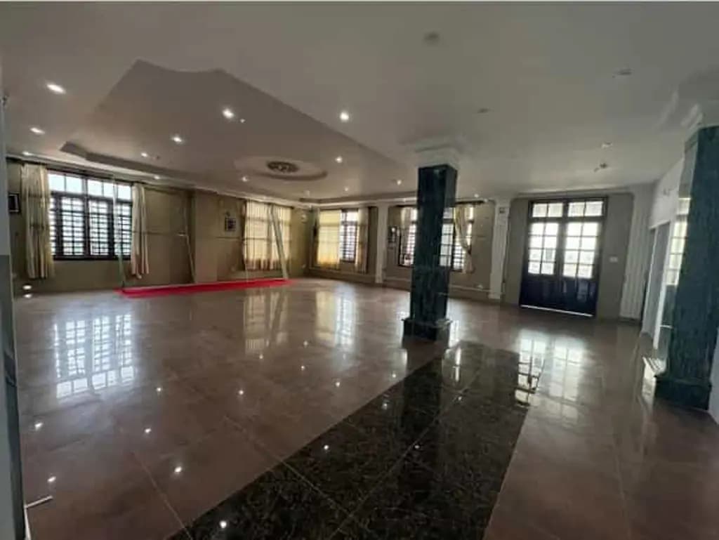 Main-Chính chủ cho thuê mặt bằng tầng 5 rộng 150m2 tại trung tâm Thủ Dầu Một; 0359 013 487-2
