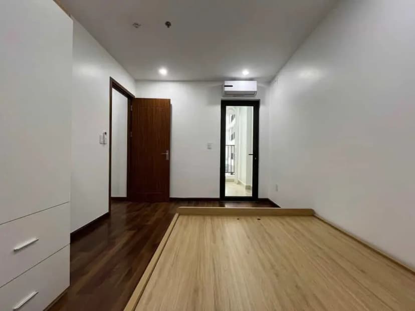 CHÍNH CHỦ BÁN GẤP căn hộ VẠN ĐÔ, Q.4, 3.2 tỷ, 77 m², 2PN 2WC, nột thất cơ bản, SHR