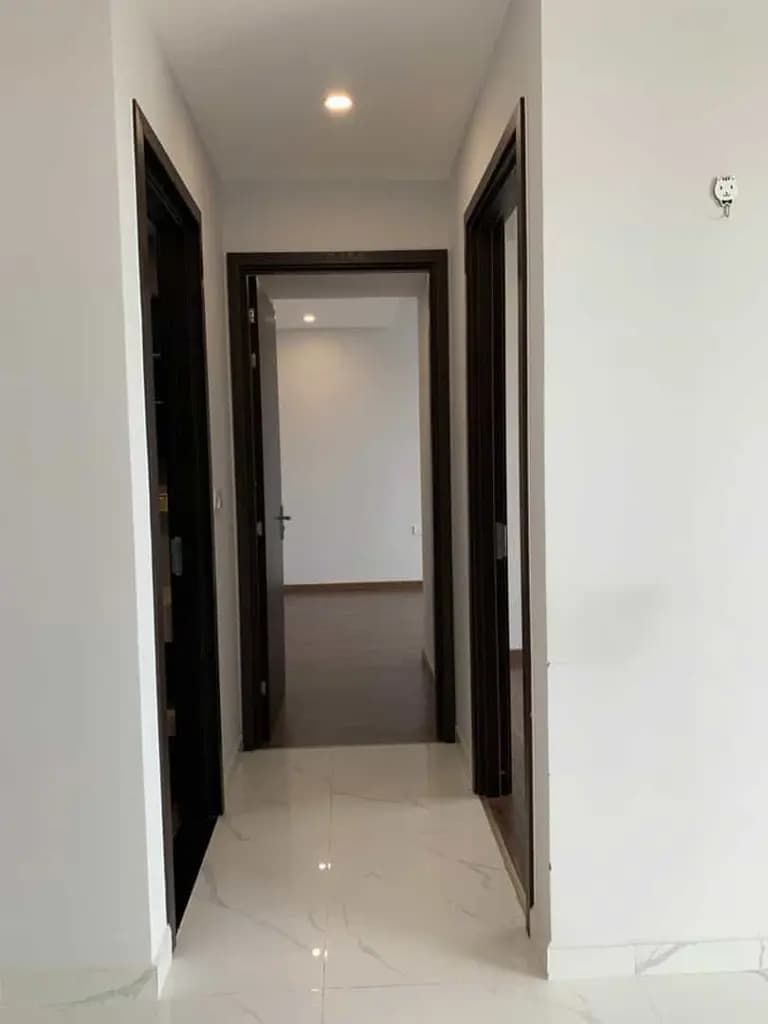 Main-79m2 tầng 12 - Giá 5.9 tỷ all in - 2PN2WC hoàn thiện cơ bản Celesta Rise-4