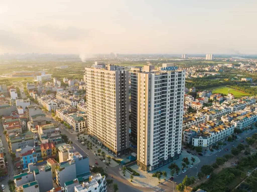 Main-Cho thuê nhà nguyên căn mặt phố Thành Trung/Trâu Quỳ 90m2 mtien 6m 5 tầng kinh doanh-3
