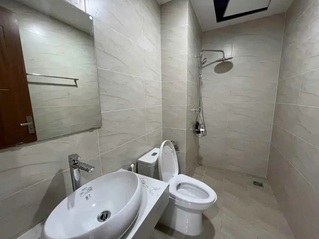 Main-CHÍNH CHỦ BÁN GẤP căn hộ VẠN ĐÔ, Q.4, 3.2 tỷ, 77 m², 2PN 2WC, nột thất cơ bản, SHR-1