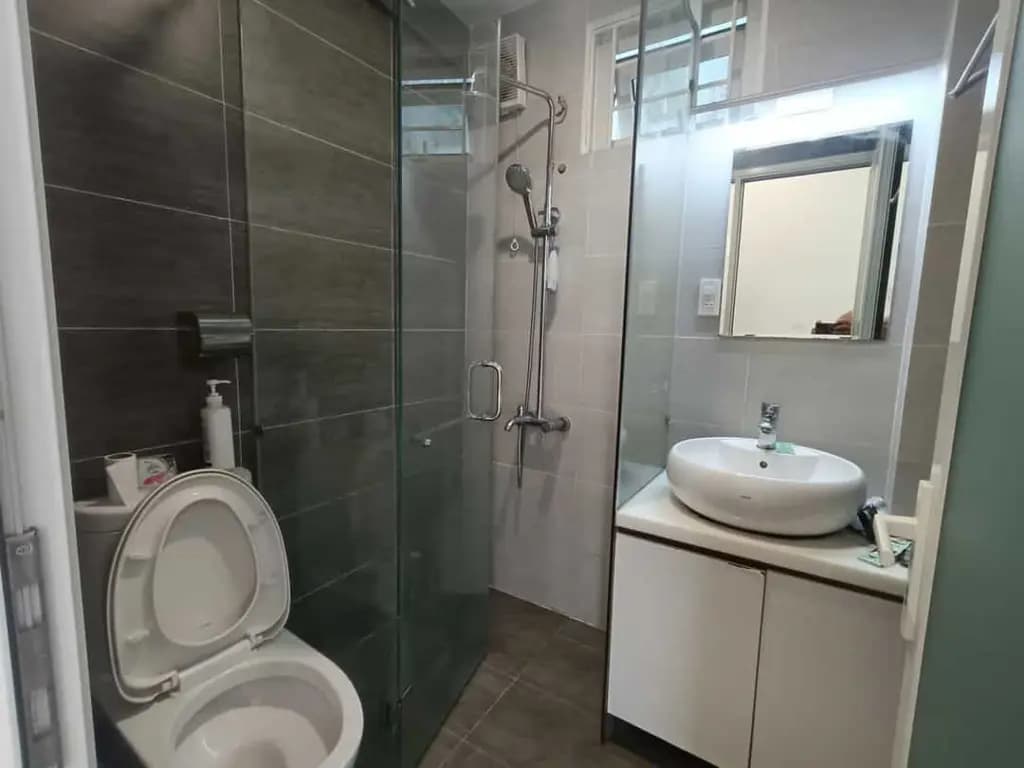 Main-CHOTHUÊ BIỆT THỰ SÂN VƯỜN KHU BÊN SÔNG NGAY SAU GIGAMALL PHẠM VĂN ĐỒNG-1