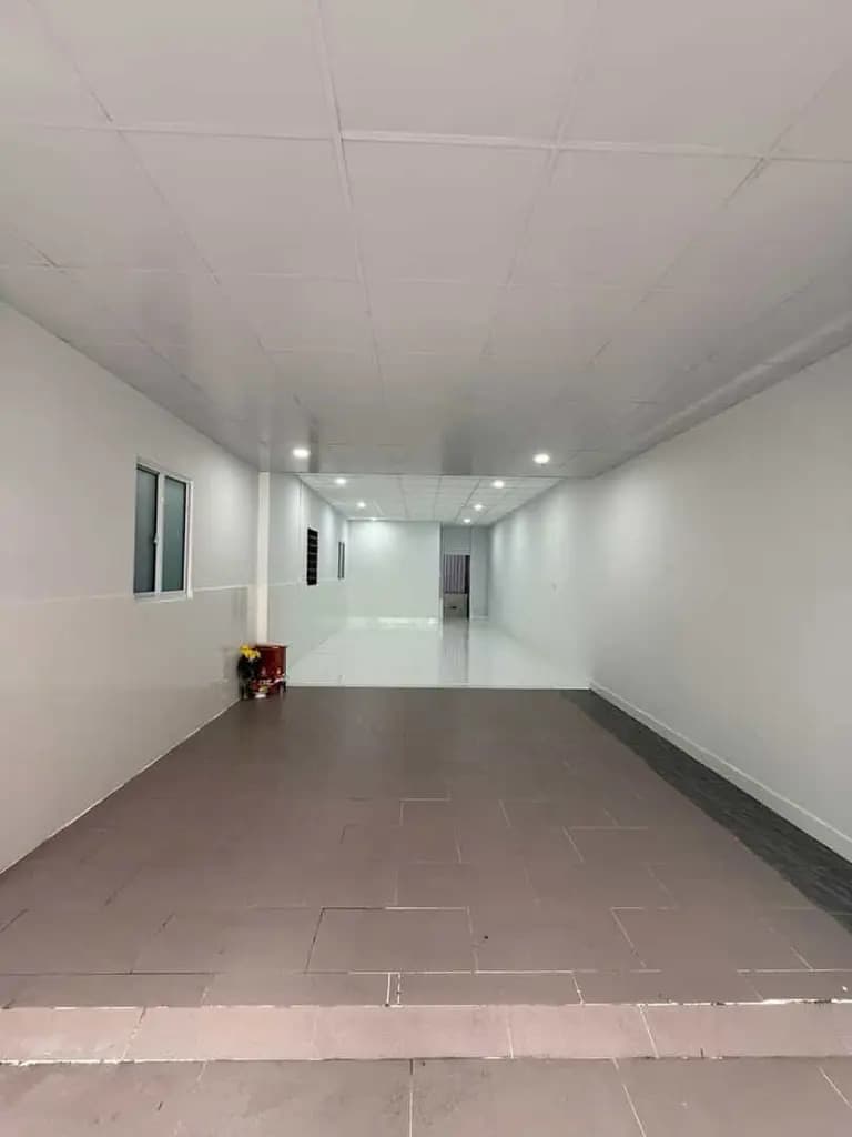 Main-NGUYÊN CĂN KDC SÔNG ĐÀ TRỆT TRỐNG SUỐT LÀM KHO,QUÁN ĂN,SPA,SHOP..GIÁ 12TR-1