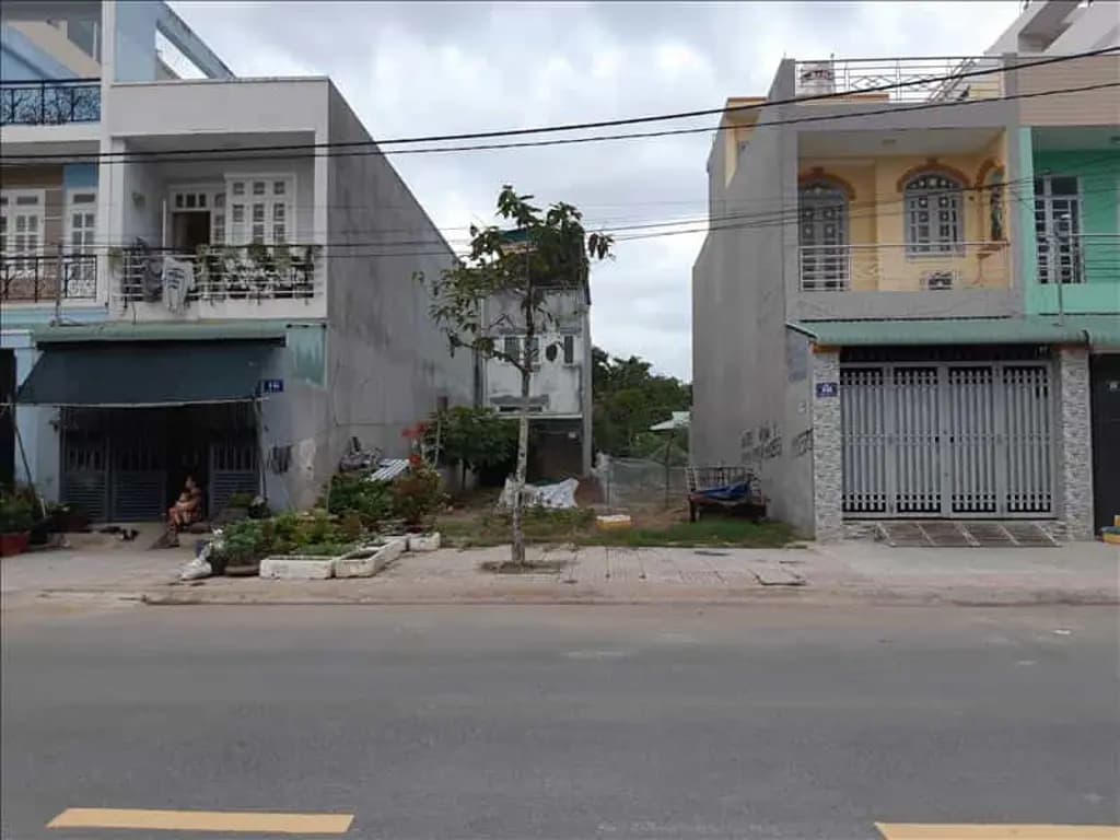 Main-Bán lô góc 100m2, mặt tiền 7m8 tại Hoà Lạc Giá Chỉ Cần 2,7 tỷ-2